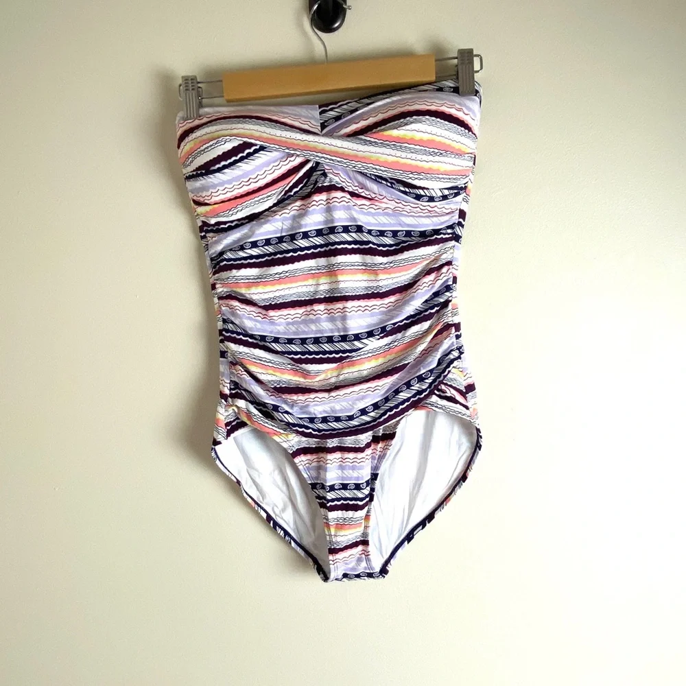 Anne Cole Twist-front Ruched OnePiece Swimsuit - Picture 3 of 9